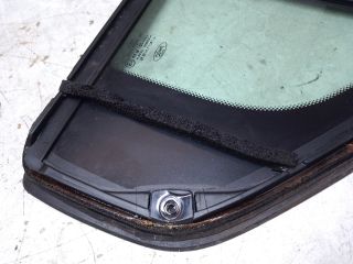 bontott FORD MONDEO III Jobb hátsó Fixüveg (Ajtóban)