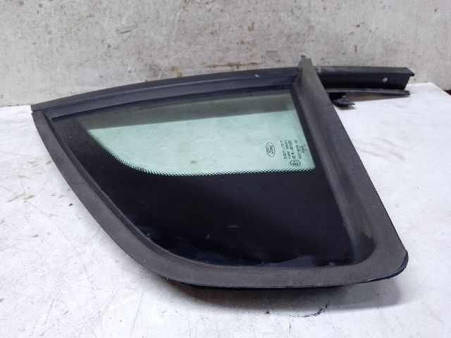 bontott FORD MONDEO III Jobb hátsó Fixüveg (Ajtóban)
