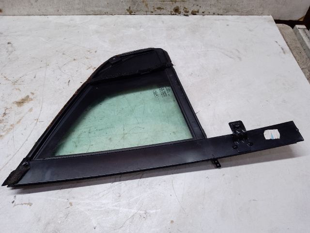 bontott FORD MONDEO III Jobb hátsó Fixüveg (Ajtóban)