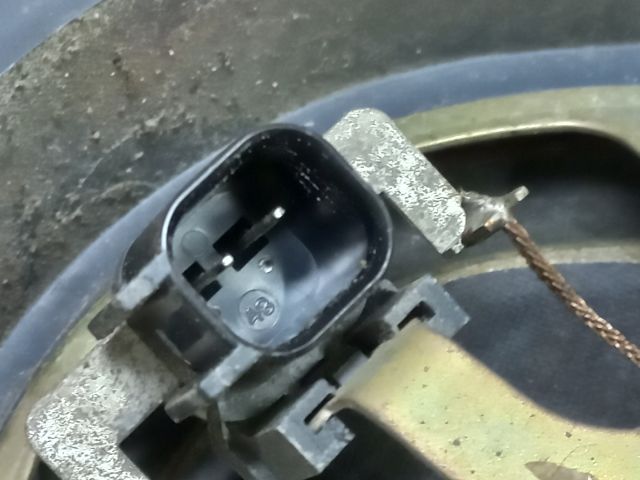 bontott FORD MONDEO III Jobb hátsó Hangszóró