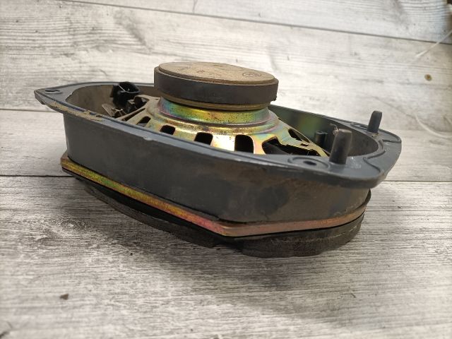 bontott FORD MONDEO III Jobb hátsó Hangszóró