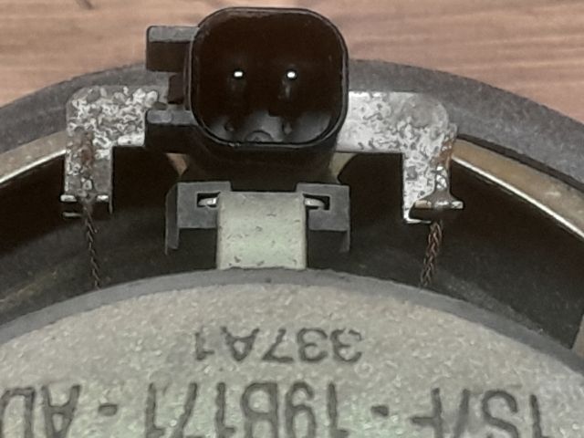 bontott FORD MONDEO III Jobb hátsó Hangszóró