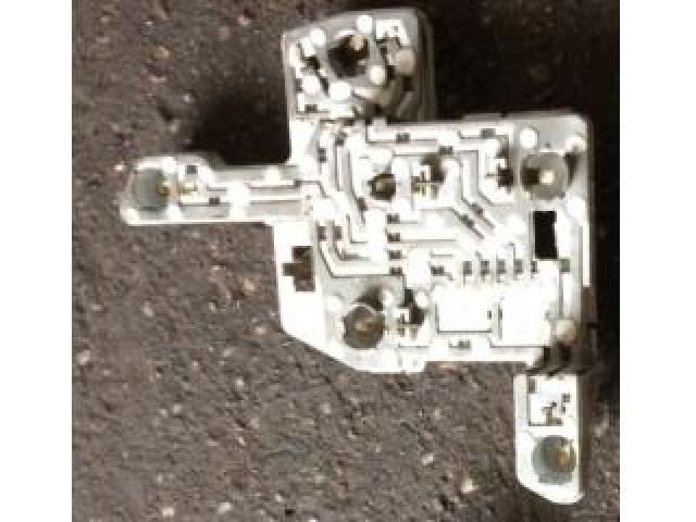 bontott FORD MONDEO III Jobb Hátsó Lámpa Foglalat