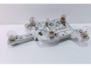 bontott FORD MONDEO III Jobb Hátsó Lámpa Foglalat