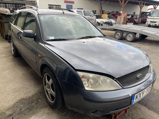 bontott FORD MONDEO III Jobb hátsó Sárvédő
