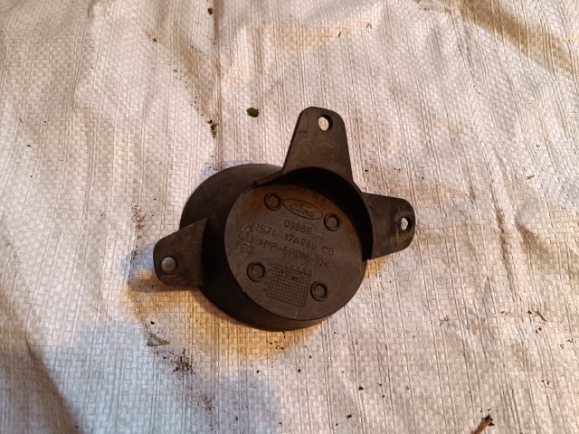 bontott FORD MONDEO III Jobb Ködlámpa Rács