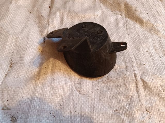 bontott FORD MONDEO III Jobb Ködlámpa Rács