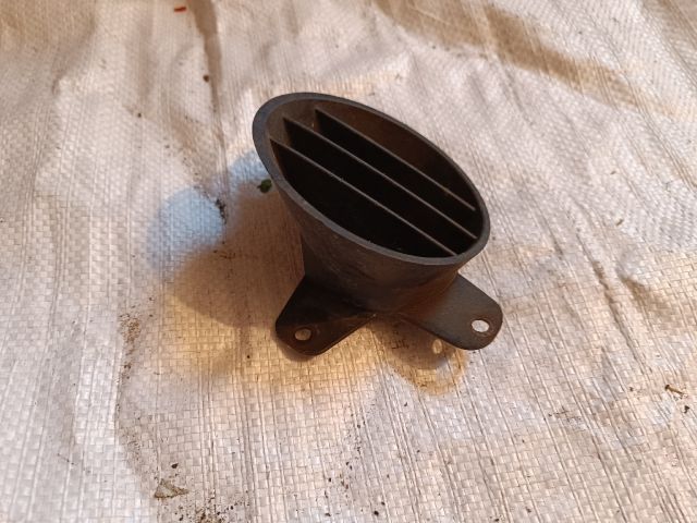 bontott FORD MONDEO III Jobb Ködlámpa Rács