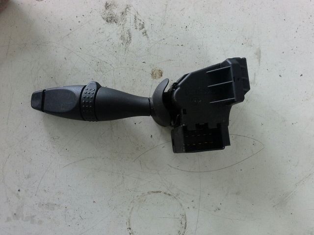 bontott FORD MONDEO III Jobb Kormánykapcsoló Ablaktörlő