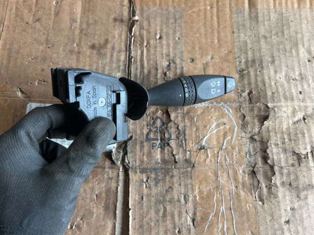 bontott FORD MONDEO III Jobb Kormánykapcsoló Ablaktörlő