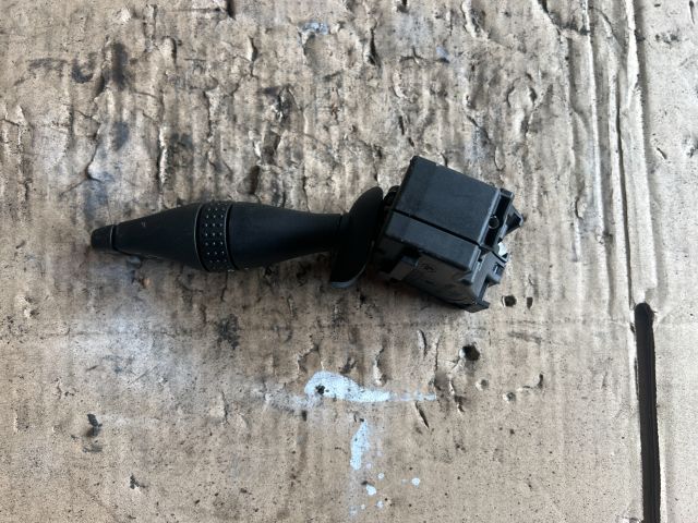 bontott FORD MONDEO III Jobb Kormánykapcsoló Ablaktörlő