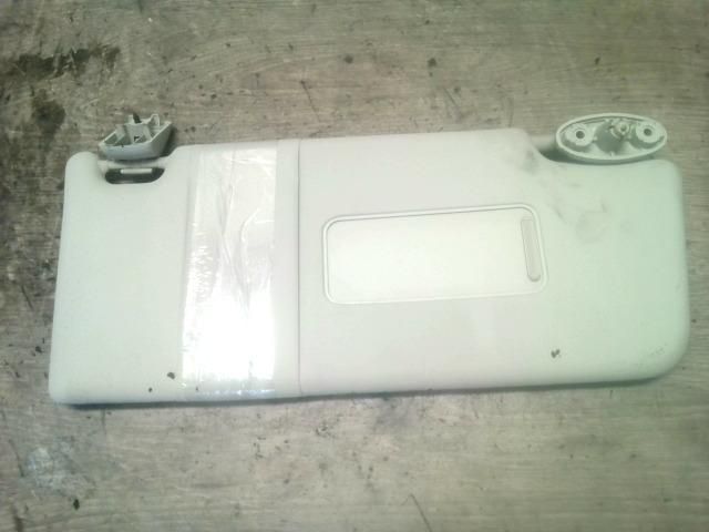 bontott FORD MONDEO III Jobb Napellenző