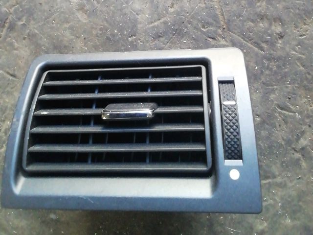 bontott FORD MONDEO III Jobb Szellőző