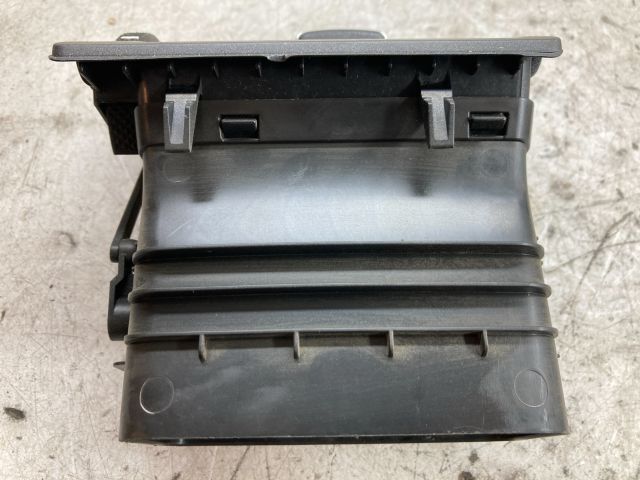 bontott FORD MONDEO III Jobb Szellőző