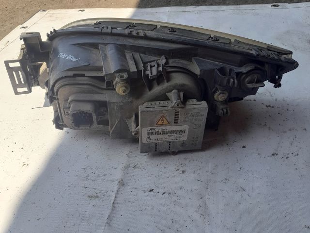 bontott FORD MONDEO III Jobb Xenon Fényszóró