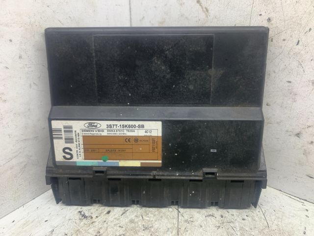 bontott FORD MONDEO III Komfort Elektronika