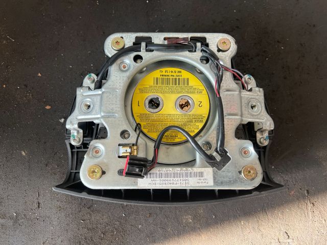 bontott FORD MONDEO III Kormánylégzsák