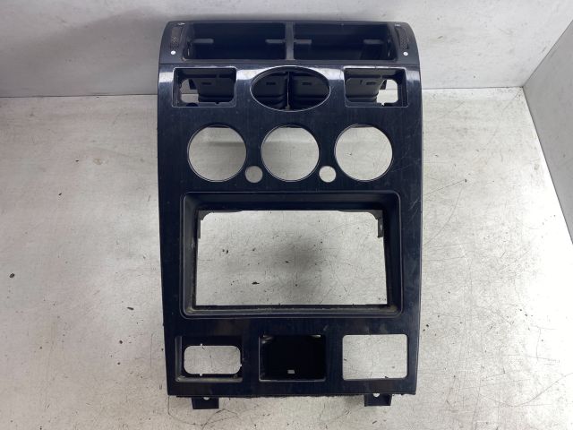 bontott FORD MONDEO III Középkonzol Keret