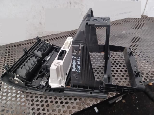 bontott FORD MONDEO III Középső Szellőző