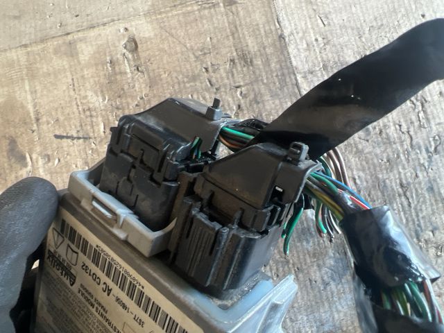 bontott FORD MONDEO III Légzsák Elektronika