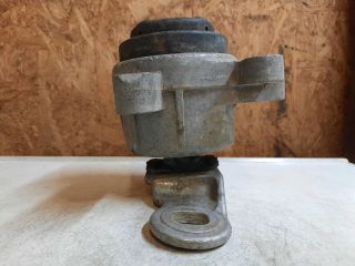 bontott FORD MONDEO III Motor Tartó Bak Jobb