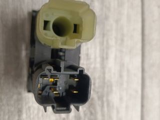 bontott FORD MONDEO III Motorháztető Nyitó Kar / Gomb