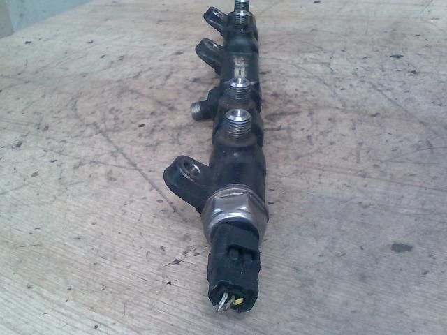 bontott FORD MONDEO III Nyomásszabályzó Szelep