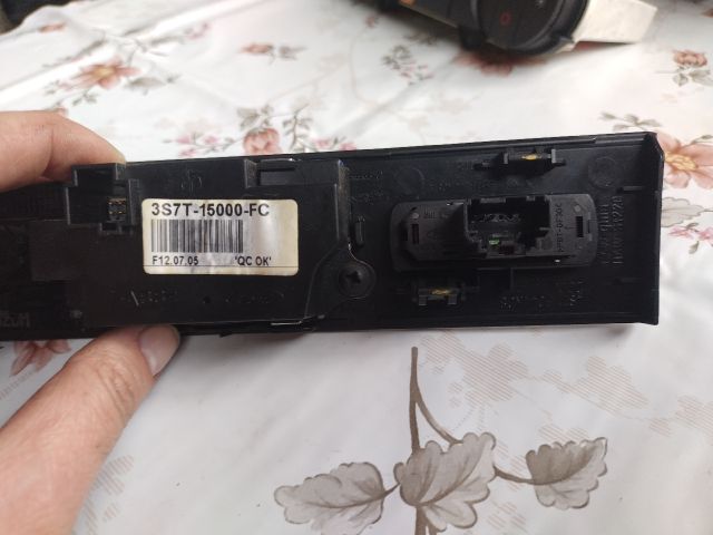 bontott FORD MONDEO III Óra (Időmérő)