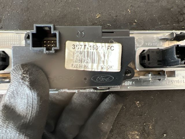 bontott FORD MONDEO III Óra (Időmérő)