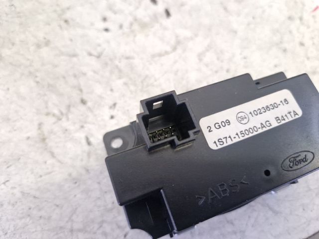 bontott FORD MONDEO III Óra (Időmérő)