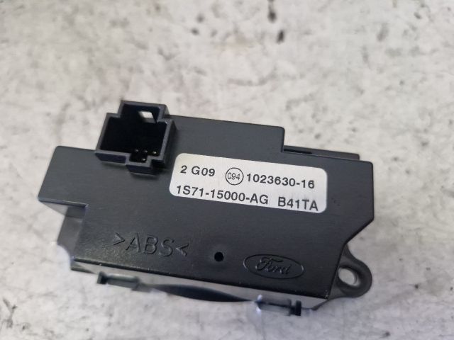 bontott FORD MONDEO III Óra (Időmérő)