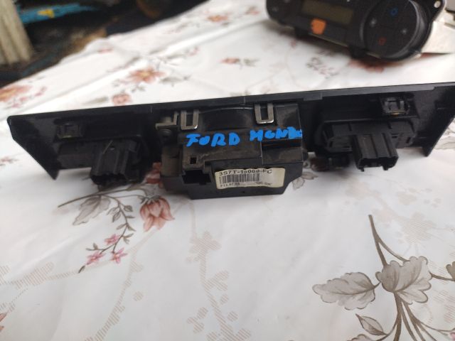 bontott FORD MONDEO III Óra (Időmérő)