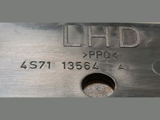 bontott FORD MONDEO III Pohártartó