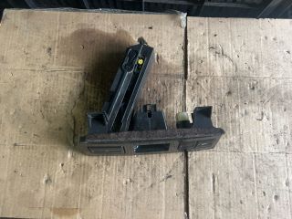 bontott FORD MONDEO III Pohártartó