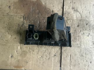 bontott FORD MONDEO III Pohártartó