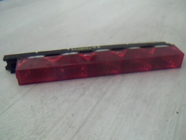 bontott FORD MONDEO III Pótféklámpa