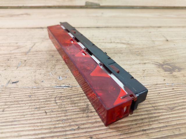 bontott FORD MONDEO III Pótféklámpa