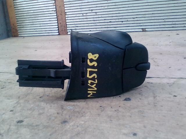 bontott FORD MONDEO III Rádió / CD Kapcsoló