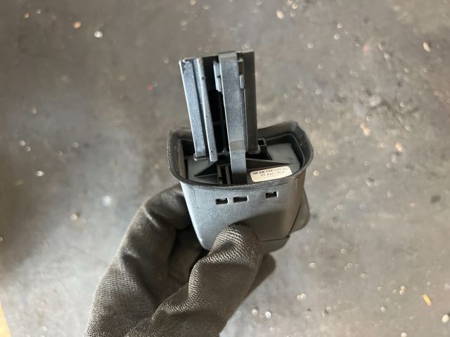 bontott FORD MONDEO III Rádió / CD Kapcsoló