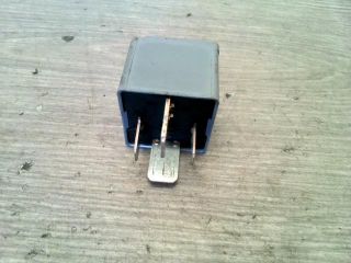 bontott FORD MONDEO III Relé