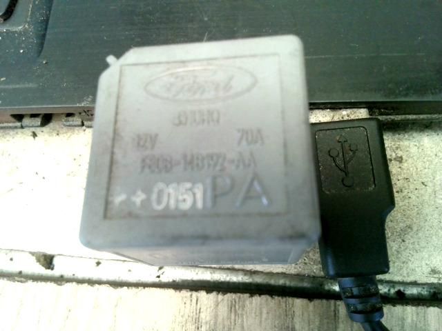 bontott FORD MONDEO III Relé