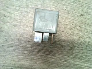 bontott FORD MONDEO III Relé