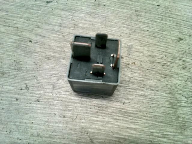 bontott FORD MONDEO III Relé