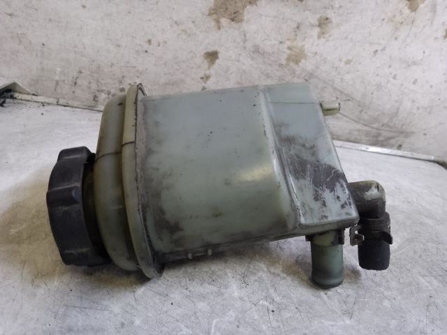 bontott FORD MONDEO III Szervóolaj Tartály