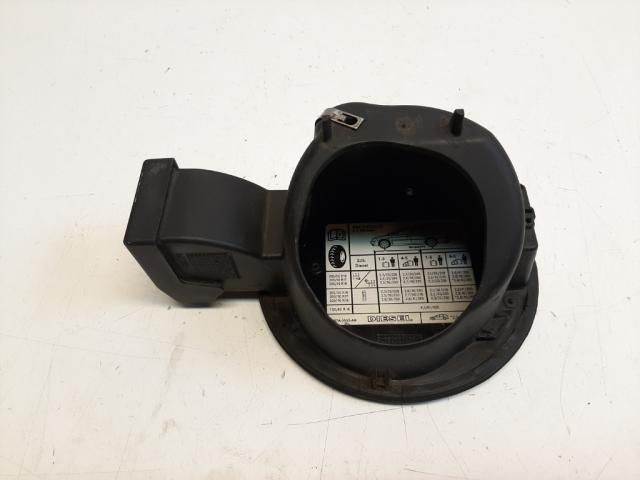 bontott FORD MONDEO III Tankajtó