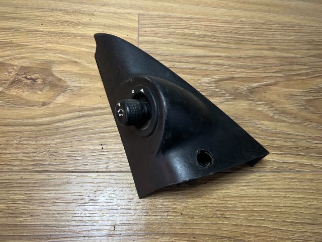 bontott FORD MONDEO III Tükör Állító Elektronika