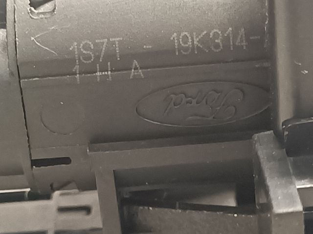 bontott FORD MONDEO III Ülésfűtés Kapcsoló Pár