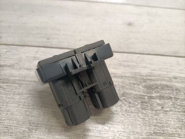 bontott FORD MONDEO III Ülésfűtés Kapcsoló Pár