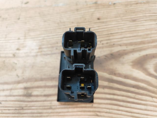 bontott FORD MONDEO III Ülésfűtés Kapcsoló Pár