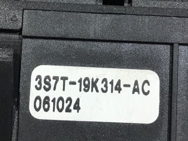 bontott FORD MONDEO III Ülésfűtés Kapcsoló Pár